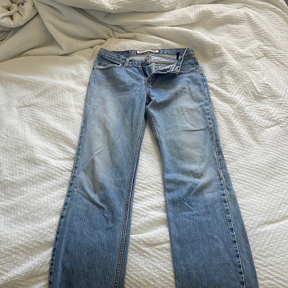 Express light wash low rise bootcut jeans size 7/8 R